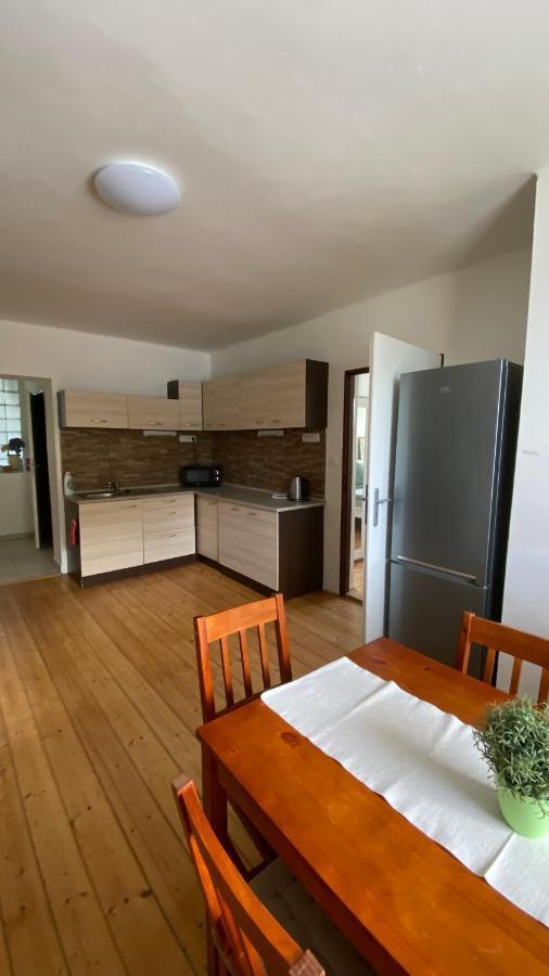 Apartmany U Viaduktu 46 Ústí nad Labem Dış mekan fotoğraf