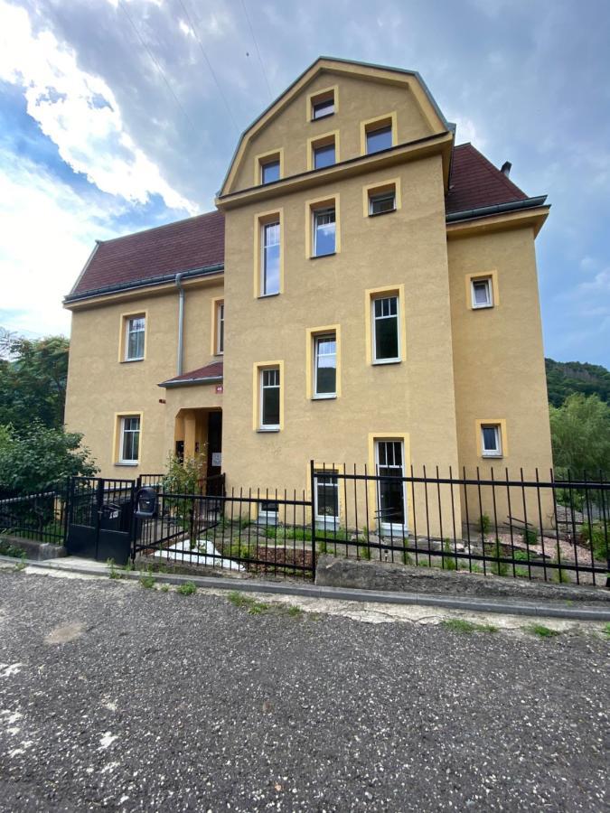 Apartmany U Viaduktu 46 Ústí nad Labem Dış mekan fotoğraf